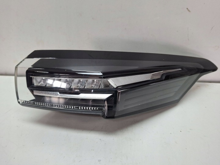 light rear right LED 9835299280 PEUGEOT 308 III T10 2021