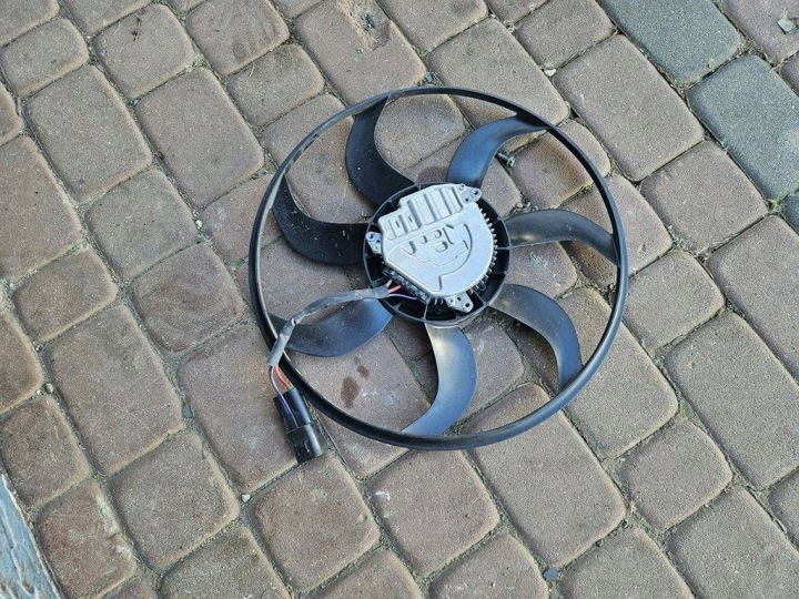 Lüfter der Kühler 1.2i 1137328749 Opel Astra K 3137234131