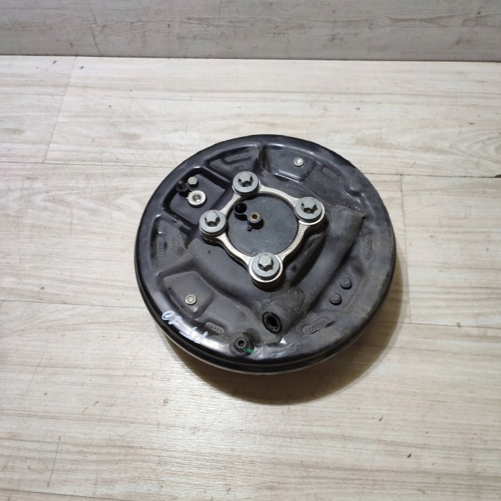 schenkel z lozyskiem heck heck Seite rechts Dacia Jogger BM4X12295