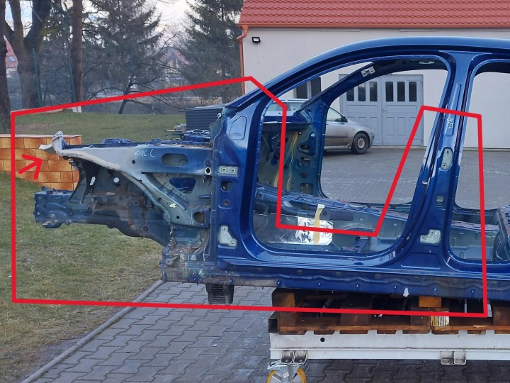 Mercedes EQC 400 W293 N293 Quarto LONGHERONE sinistra Anteriore RIVESTIMENTO MONTANTE