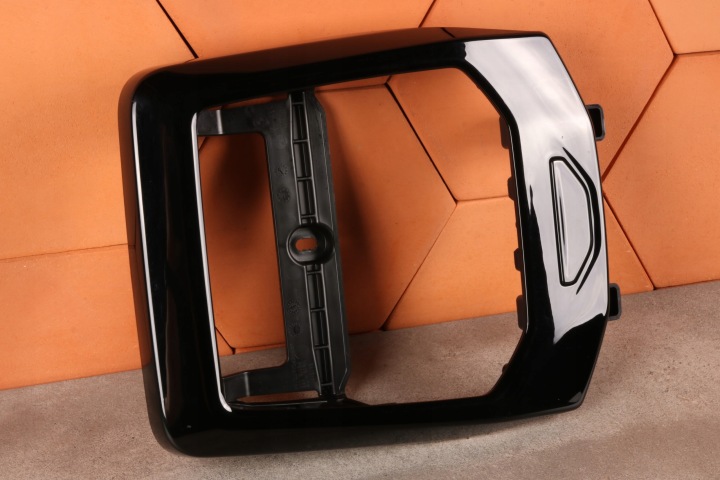 BMW 5' G60 G61 M5 G90 G99 decorative trim DEKOR TUNELU PIANO BLACK 5A13175