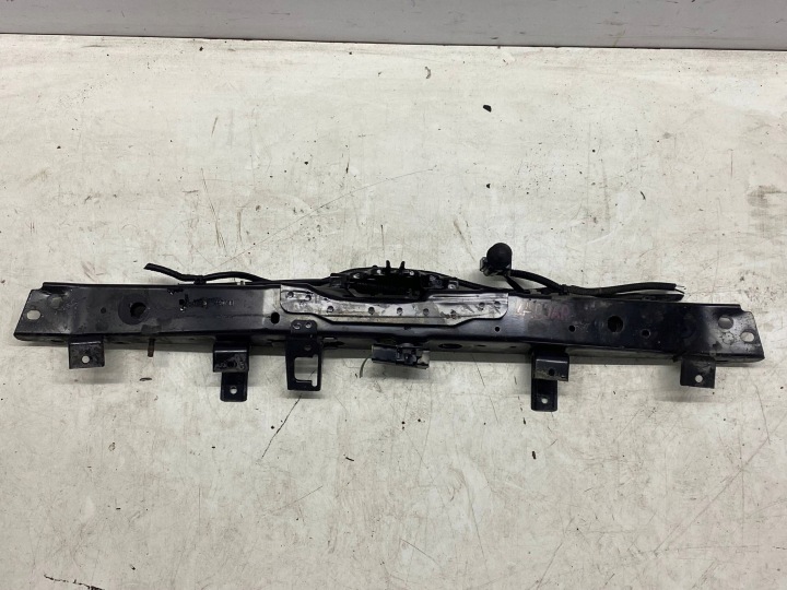 Schlossträger oben träger Tueroeffner RENAULT KADJAR 1.3 TCE 625164EA0A