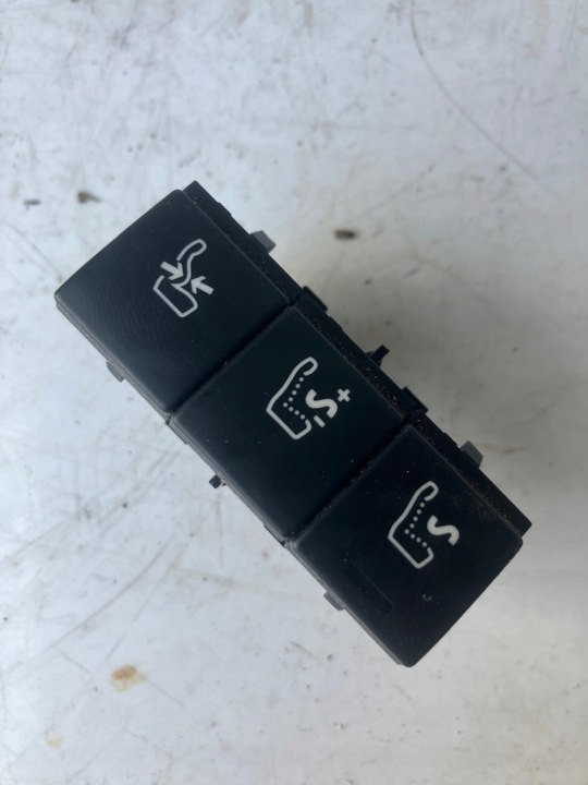 switch MASAZU seat PEUGEOT 308 T9 right front 98028502ZD