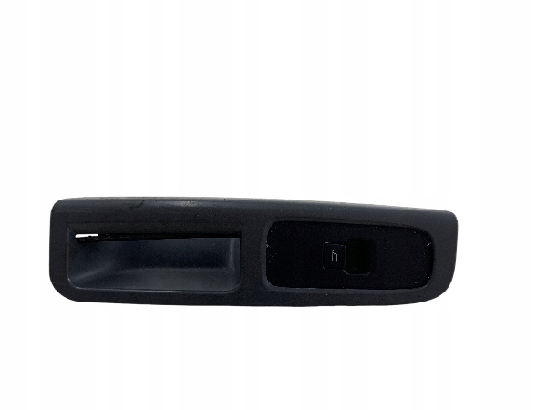 VOLVO V50 i PANEL prozora desni prednji dio 30774162