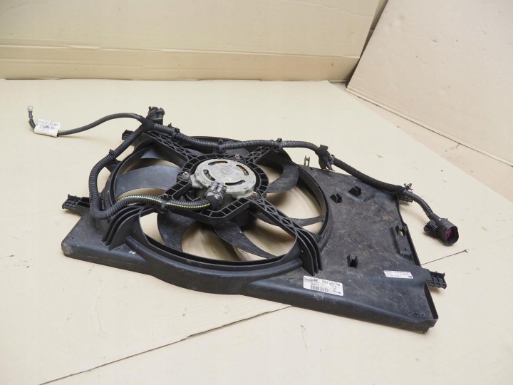 OPEL CORSA D 06- 11 1, 0 60KM 55701410 Coolant Ventilator 8