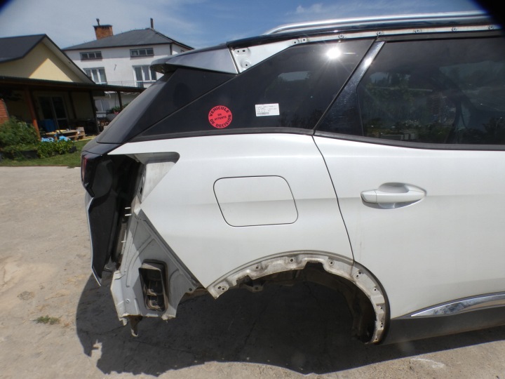 parafango Destra posteriore LONGHERONE PEUGEOT 3008 II KWED