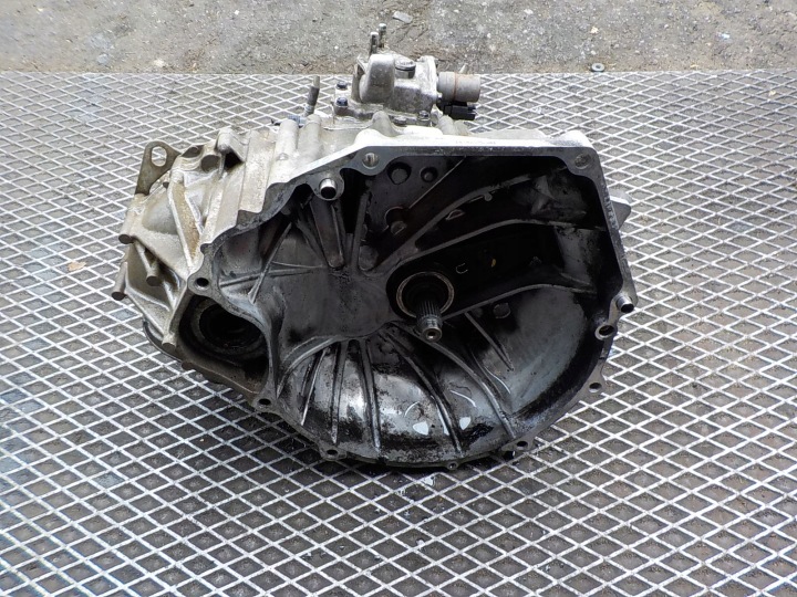 HONDA CIVIC IX 1.6 und-DTEC ORG Getriebe E5S5