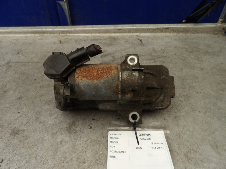 Mazda 6 1,8B starter L813 M000T90981