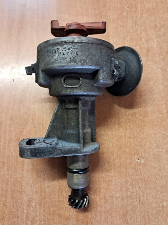 APARAT di accensione MERCEDES W126 107SL 500 0237401010