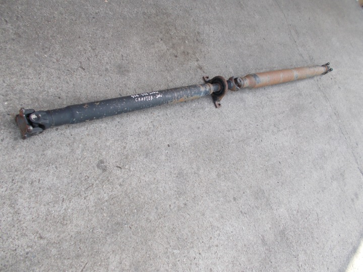 Mercedes Sprinter 906 VW CRAFTER Arbre moteur pedny napedowy SREDNI OEM Original