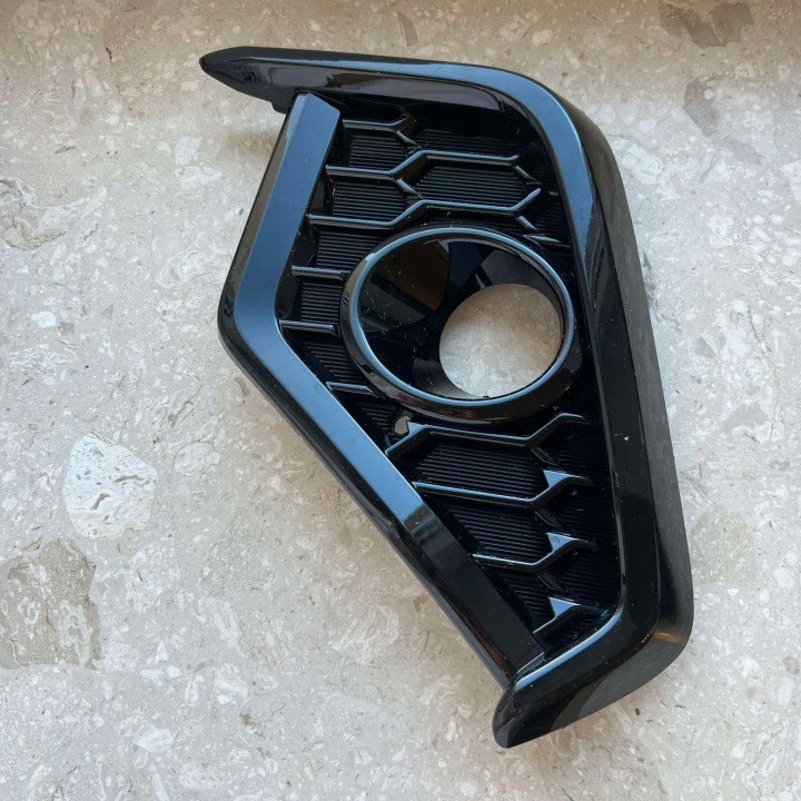 TOYOTA RAV4 V GR 2023 sinistra telaio fendinebbia Copri Paraurti 5212842240