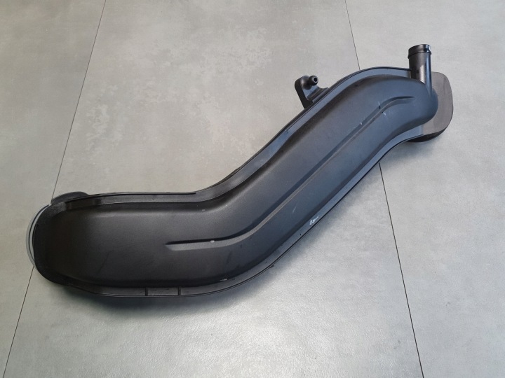 Audi A3 8Y pipe dolotowa pressure 05E145673AE