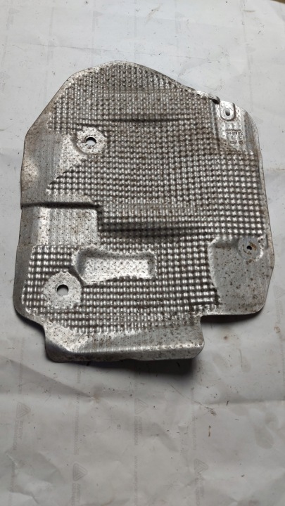 Blende Abdeckung TERMICZNA des Auspuffs VW TOUAREG und 7L0825616 OE