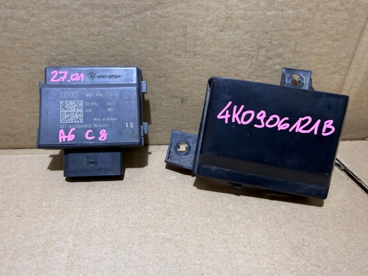 AUDI A6 C8 riadiaca jednotka modul POMPY Paliva 4K0906121B 4K0907731A