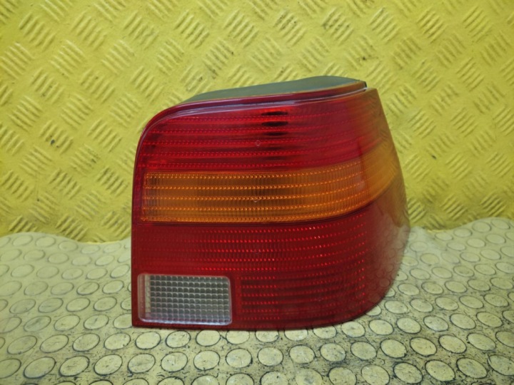 VW GOLF IV light right rear part 1J6945096Q