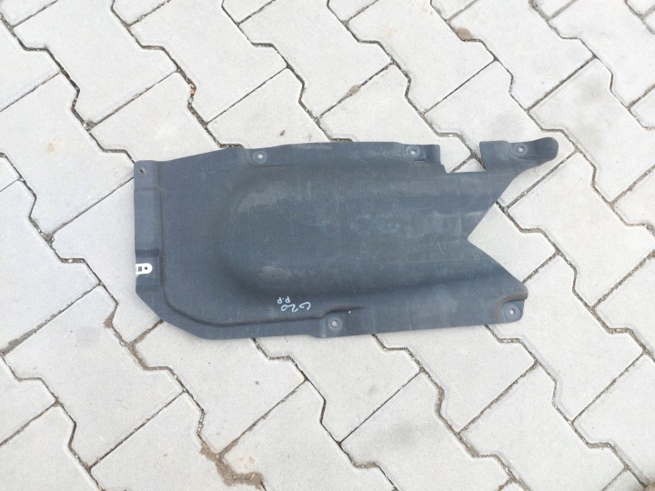 BMW G20 LIFT m340xd cover IZOLACJA chassis right 7340864