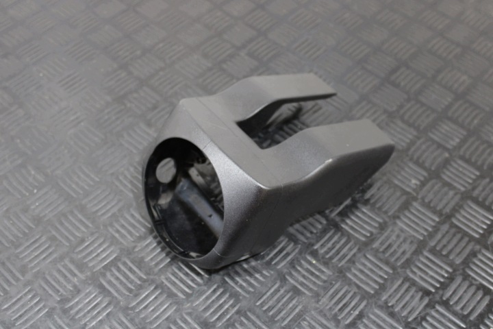 Garniture couvercle colonne direction  A1779003205 MERCEDES GLB X247