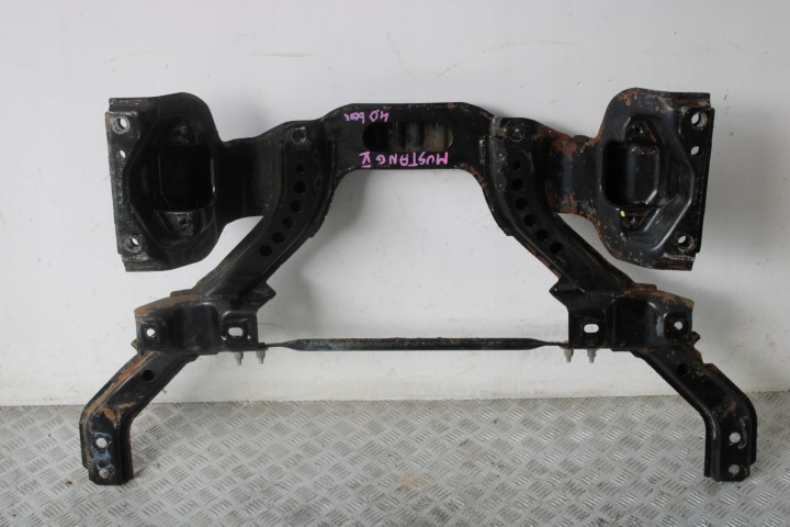 axle beam holder FORD MUSTANG V 5