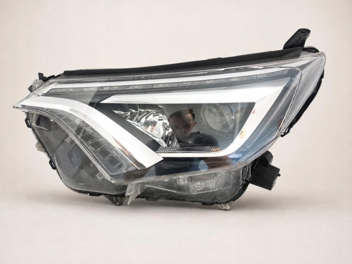 TOYOTA RAV4 IV 4 XA40 LIFT 15-18 fanale faro FULL LED sinistra anteriore EUROPA