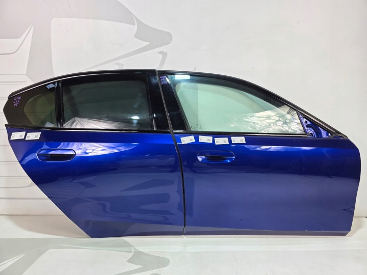 Tür rechts hinten BMW M5 G90 C1K MARINA BAY BLAU METALLIC