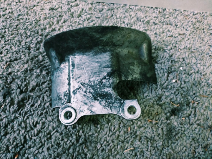Couverture tablier moteur d’aluminium VOLVO V40 II D4 2,0D 2014 V42 31397366