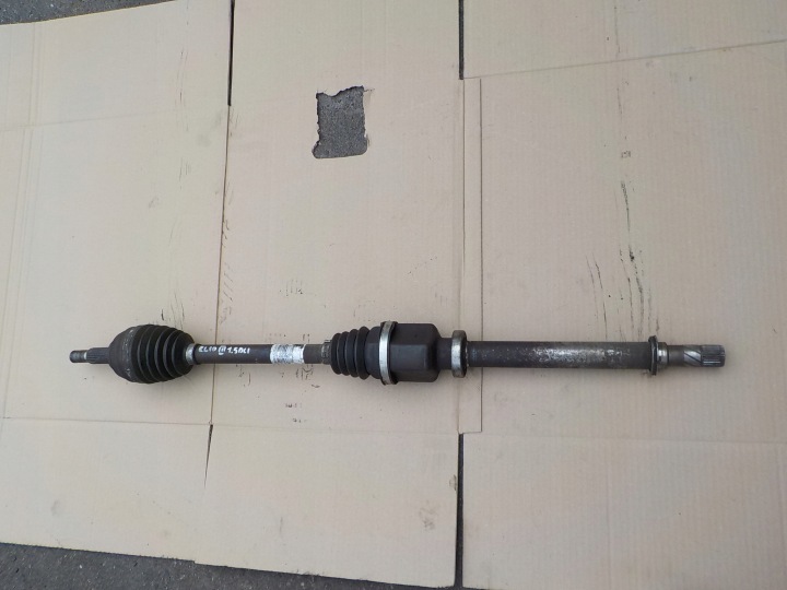 semi-axis right renault clio III 1,5 DCI 8200499586