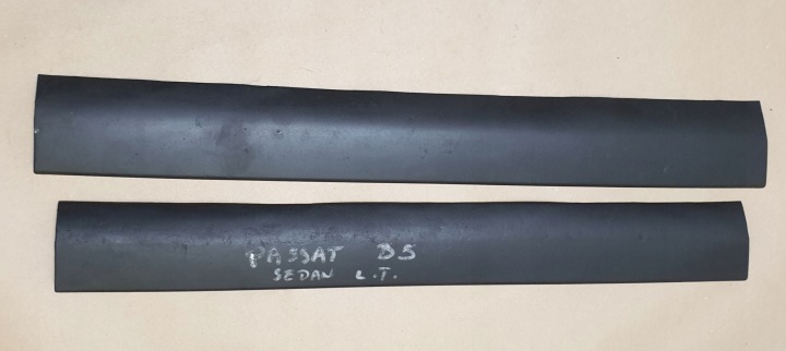 moulding door left rear part VW PASSAT B5 3B OE