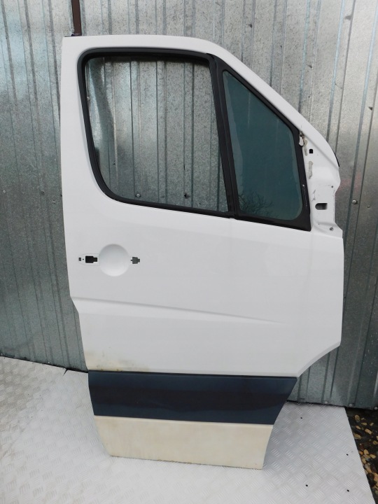 Mercedes Sprinter 906 VW Crafter Tür rechts vorne od des Beifahrers 06-17r biale