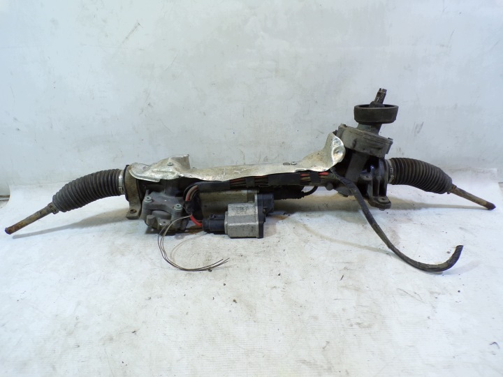 servo riadenie PASSAT B6 GOLF V CADDY 3 TOURAN OCTACIA 2 (23) (K3)