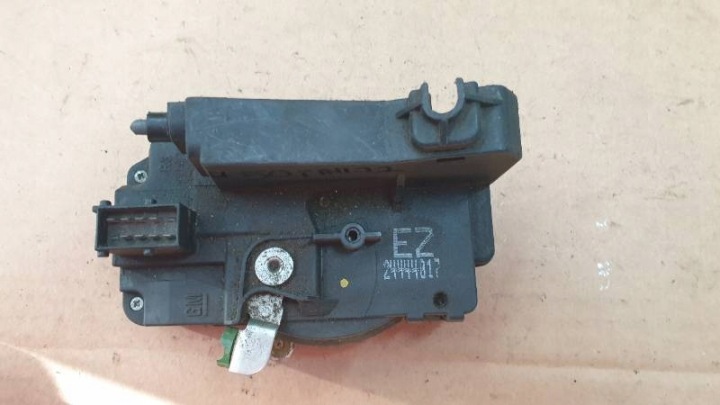 de la Serrure OPEL ZAFIRA Droite Avant EZ 24444017