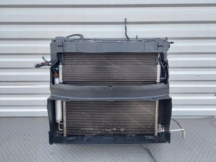 KOMPLET der Kühler Kühler Lüfter RANGE ROVER VOGUE L405 3.0 D