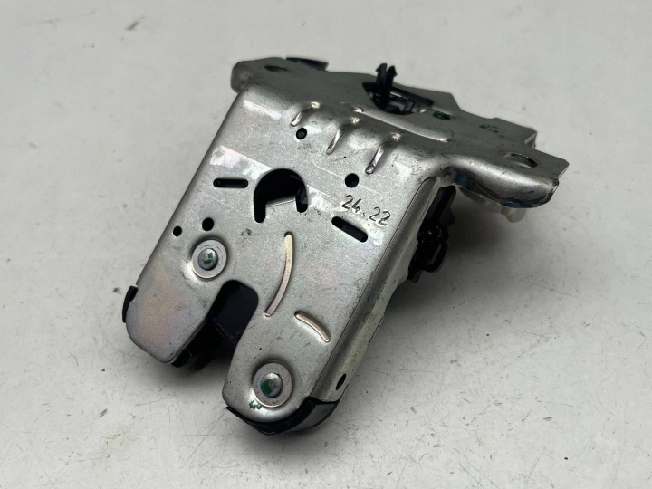 de la Serrure du capot Porte coffre hayon SEAT LEON (5F) 5F0827505 @M