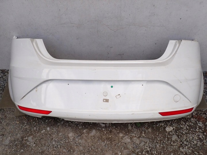 nárazník záď zadní SEAT LEON 2 II 1P LIFT 2009-2012R 1P0807421D