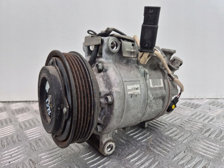 Mercedes CLA250 C117 compressor of the air conditioning A0038304460