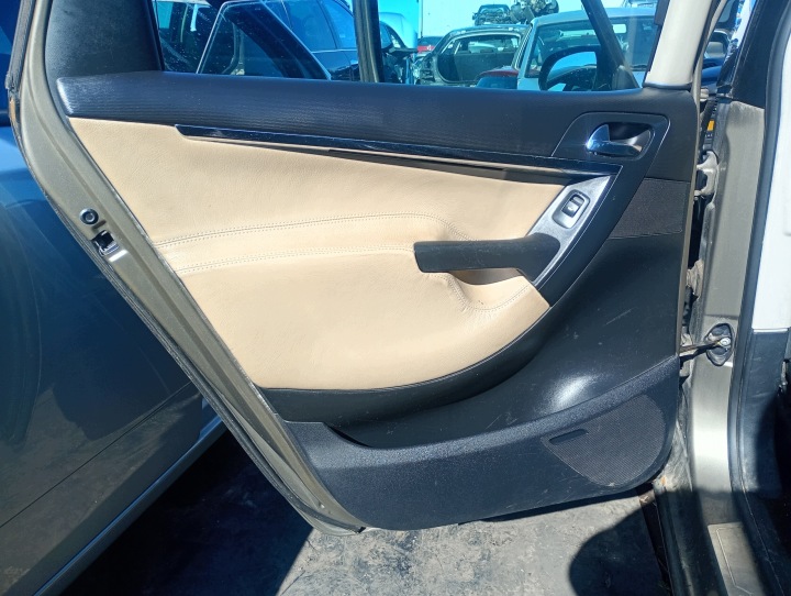 tapacír Bok ľavý zadok Citroen C4 Picasso FL 07-13