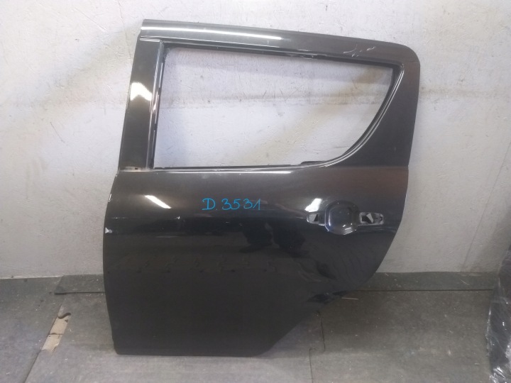 dveře záď levé SUZUKI SPLASH OPEL AGILA B