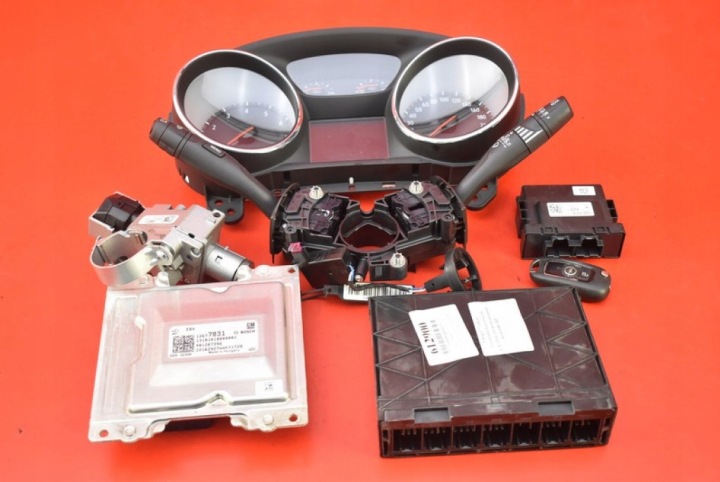 IMMO Computer ZESTAW 12639891 365903926H 544949969 OPEL INSIGNIA A 1.8 16V