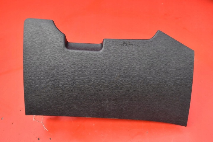 airbag driver´s knee GA513-00600 TOYOTA AVENSIS T27