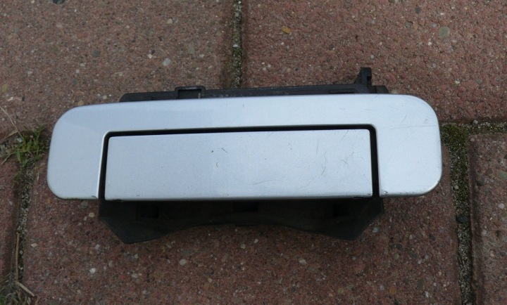 handle exterior door left rear part AUDI A8 D2 94-98r. LY7M 4A0839205