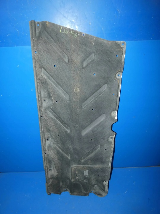 Mercedes GLA W156 X156 cover chassis floor left