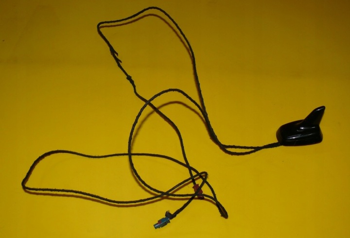 Antenne RADIA Toit PLETWA REKIN AUDI A6 C6 LZ9Y 04-08r. 4F5035503G