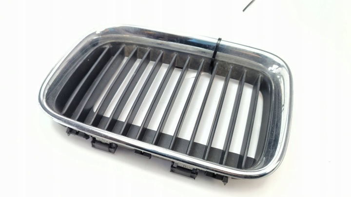 Grill Grill 5113-8151547 BMW SERIA 3 E36 316i