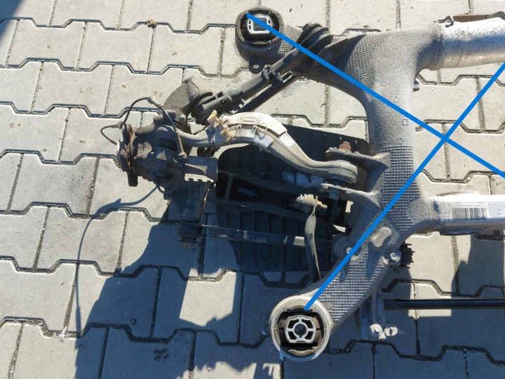 BMW G30 530E Achsträger links heck Achsschenkel Radnabe Radlager Querlenker