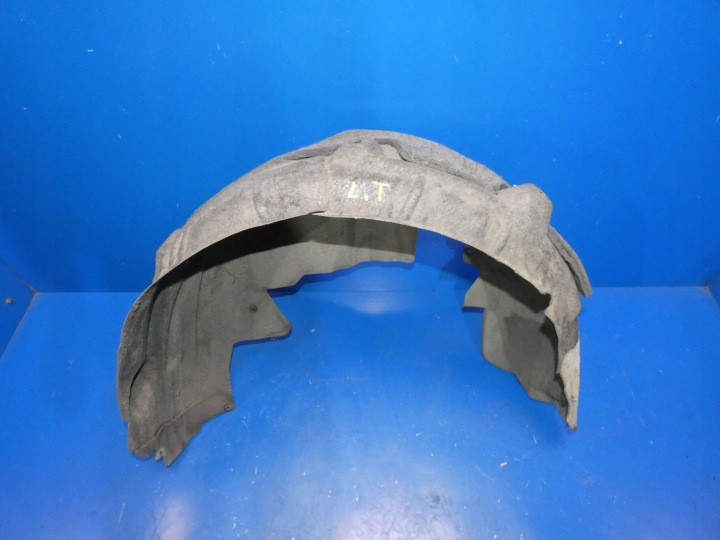 MERCEDES C KLASA W205 Sedan NAKOLE links heck hinten