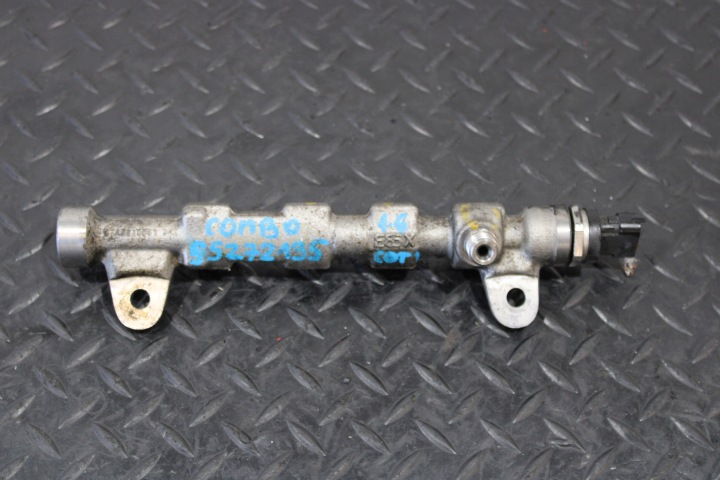 Rampe injection OPEL COMBO D 1,6 CDTI 55272135