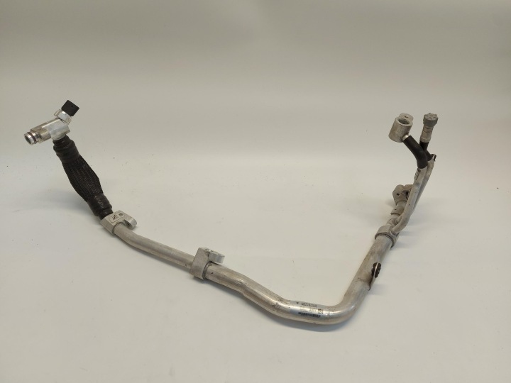 Porsche Taycan Cross Turismo Schlauch Rohr Schlauch rohr klimaanlage 9ja816112g