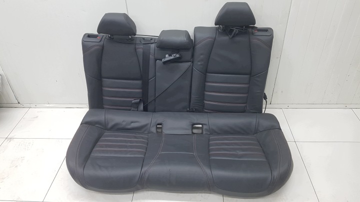 sedacka zadná PEUGEOT 508 gt