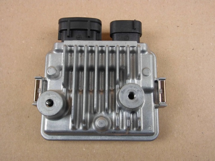 Toyota Yaris IV control unit module pompy of the fuel 89571-K0010