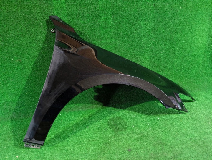 Aile Avant Droite Avant VW PASSAT B8 15- NR.044