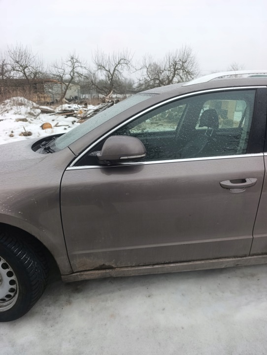 dvere ľavý predok skoda superb 2 przedlift 2008-2013 3x3x lf4u 9888